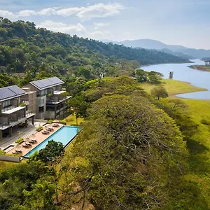 https://jetwing-kandy-gallery.kandyhotelsnow.com
