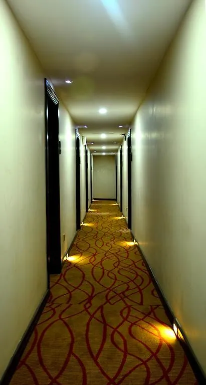 ***  Pearl City Hotel Colombo Sri Lanka