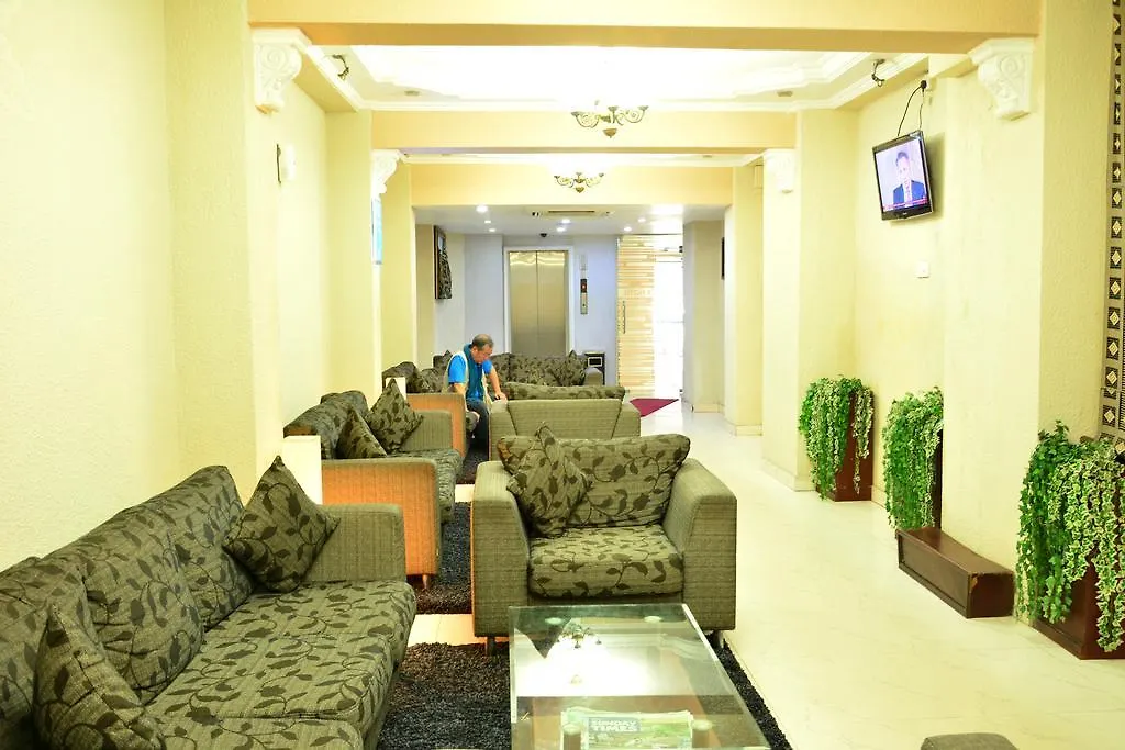 Pearl City Hotel Colombo